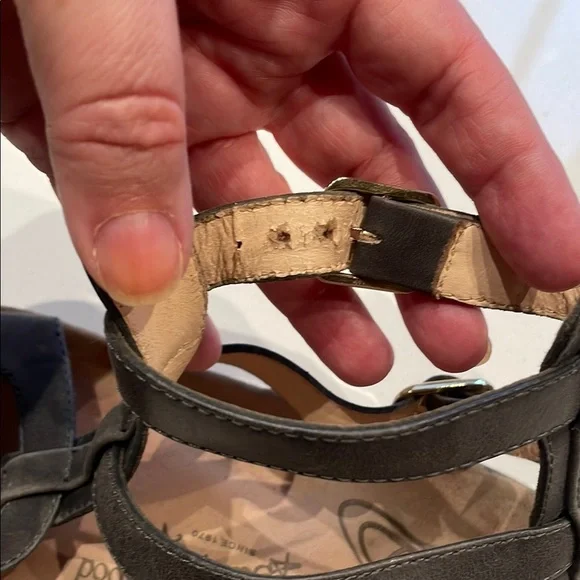 Vivienne Westwood Leather Gladiator Sandals, Charcoal. Size 8.5 - Picture 9 of 11